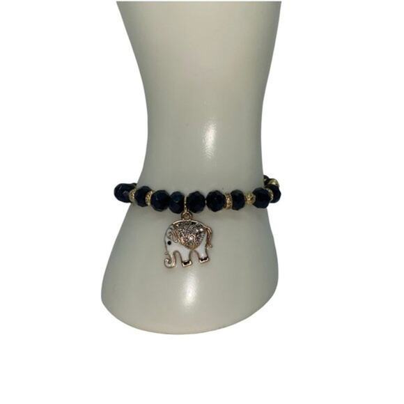 New NWT Black Beaded Gold-Tone Rhinestone Elephant Pendant Stretch Bracelet - Picture 1 of 7